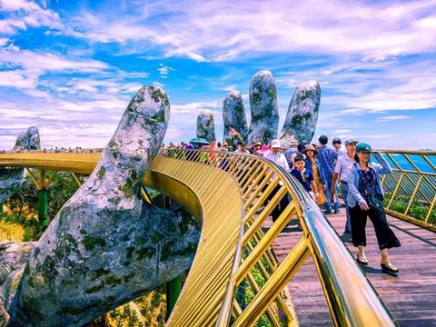 Việt Nam tiếp tục được vinh danh là điểm đến hàng đầu châu Á về di sản, ẩm thực và văn hóa